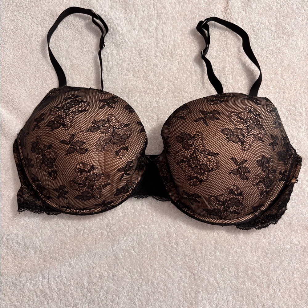 Victoria's Secret Biofit Black and Beige Floral Lace Unlined Full Cover Bra 40DD